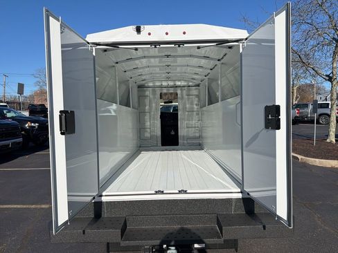 New 2025 Chevrolet Express 3500 Work Van w/ Power Convenience Package image 25