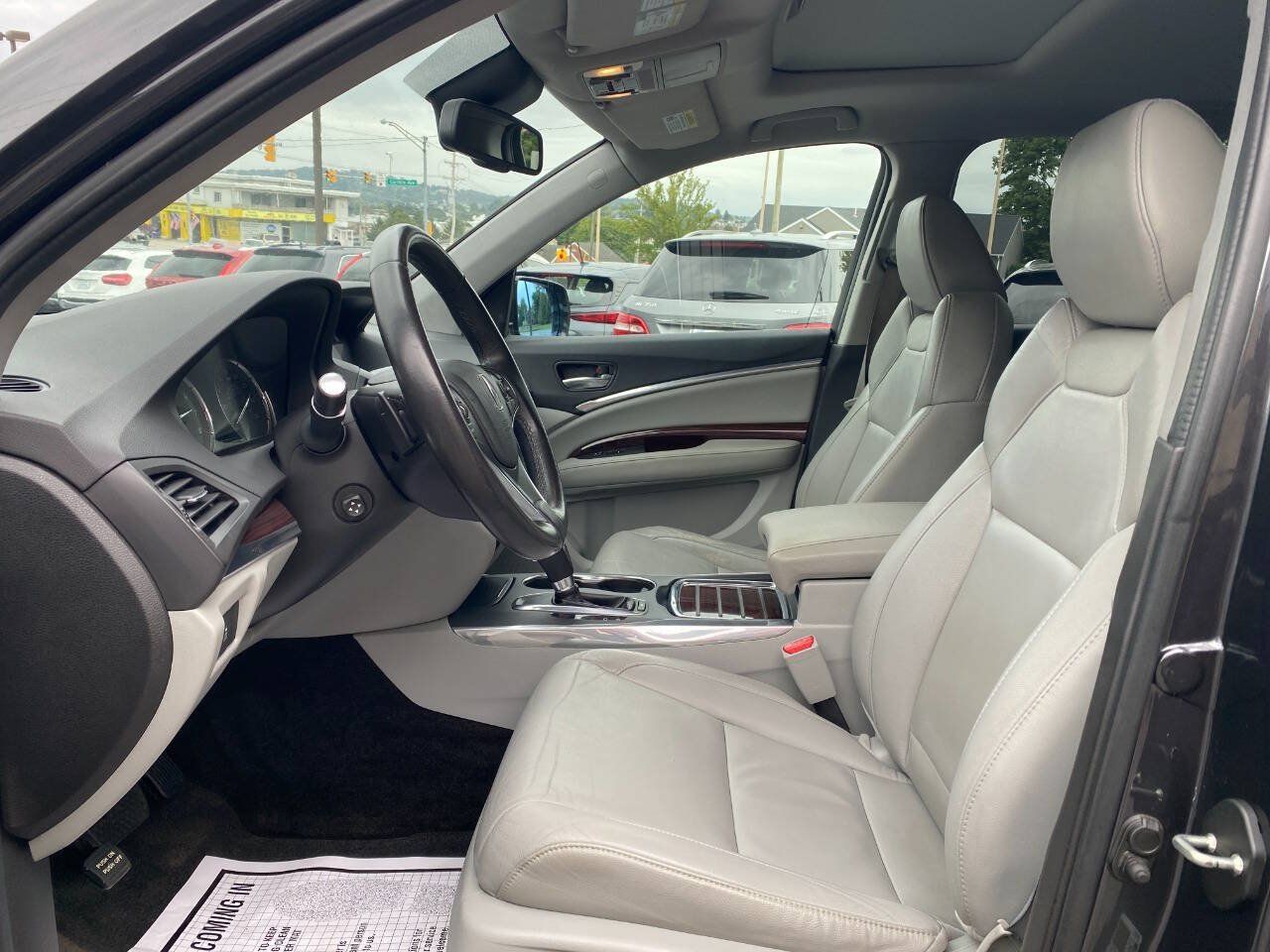 Used 2015 Acura MDX w/ Technology Package AWD/4WD image 9