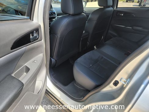 Used 2024 Mitsubishi Eclipse Cross SE image 13