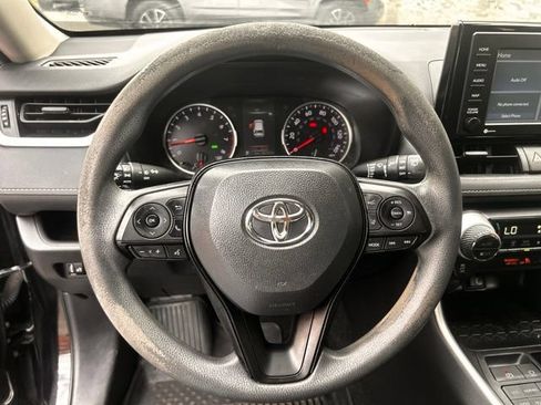 Used 2020 Toyota RAV4 XLE w/ All Weather Liner Package AWD/4WD image 22