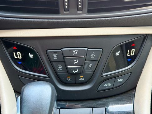 Used 2017 Buick Envision Essence w/ LPO, Hit The Road Package FWD image 9