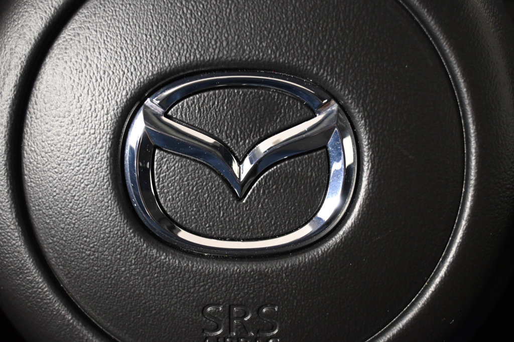 Used 2025 MAZDA MAZDA3 s FWD image 35