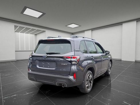 Used 2025 Subaru Forester Limited AWD/4WD image 4