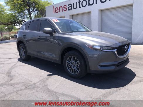 Used 2017 MAZDA CX-5 Touring w/ Preferred Equipment Package FWD image 2