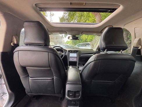 Used 2019 Ford Fusion Titanium FWD image 8