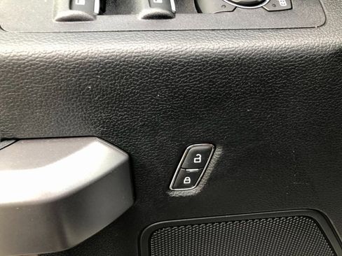 Used 2019 Ford F150 XLT w/ Equipment Group 302A Luxury image 17