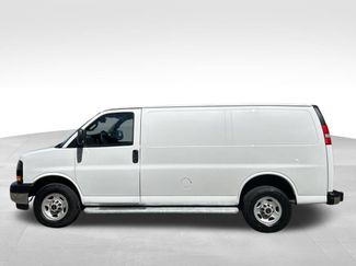 Used 2024 GMC Savana 2500 w/ Driver Convenience Package RWD video 2