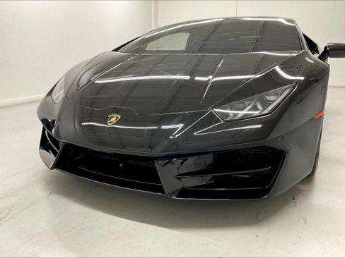 Used 2017 Lamborghini Huracan LP 580-2 RWD image 23