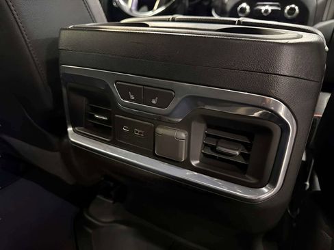 Used 2021 GMC Sierra 3500 AT4 AWD/4WD image 16