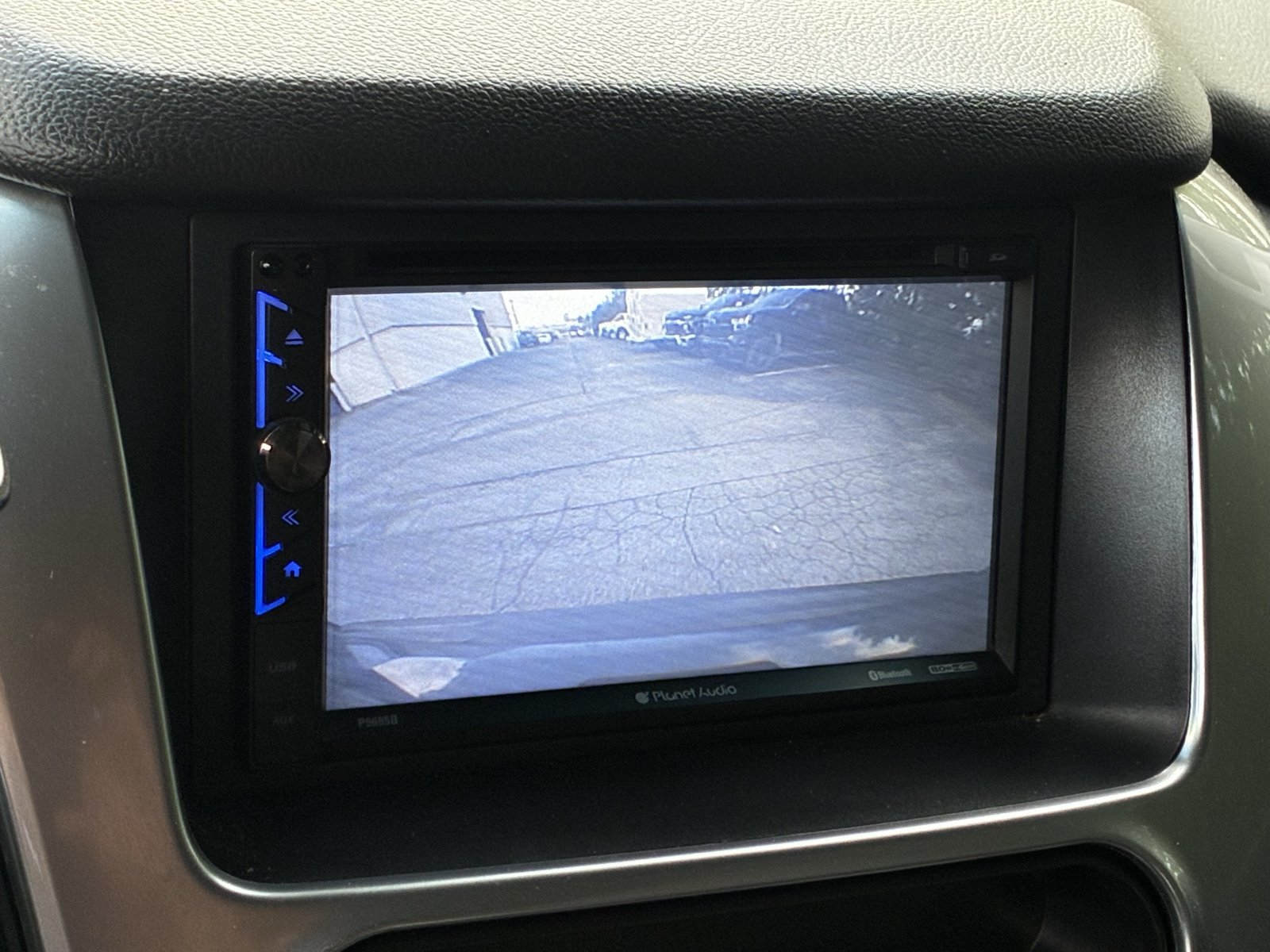 Used 2019 Chevrolet Tahoe LS w/ Enhanced Driver Alert Package RWD image 8