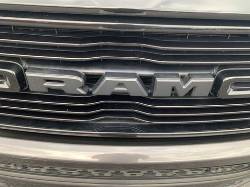 Used 2020 RAM 1500 Laramie AWD/4WD image 31