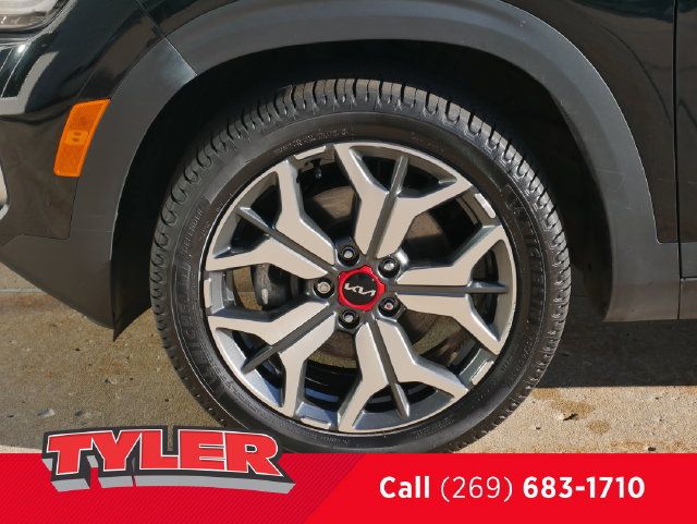 Used 2023 Kia Seltos SX AWD/4WD image 41