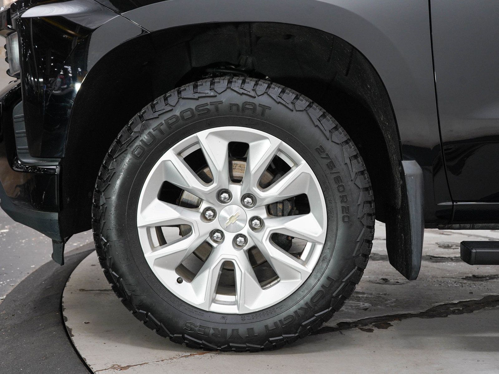 Used 2021 Chevrolet Silverado 1500 Custom w/ LPO, Dark Essentials Package AWD/4WD image 59