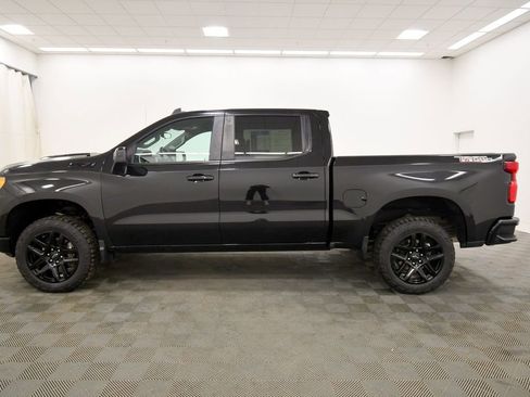 Used 2023 Chevrolet Silverado 1500 LT Trail Boss w/ Protection Package image 4