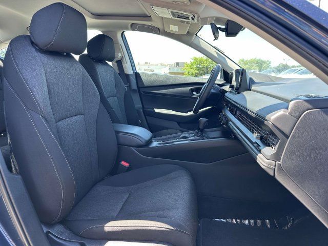 Used 2024 Honda Accord EX image 13