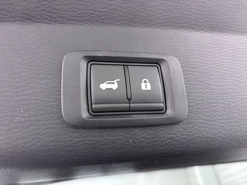 Used 2024 Mitsubishi Outlander SEL AWD/4WD image 37