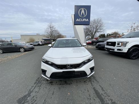 Used 2024 Honda Civic EX-L image 27