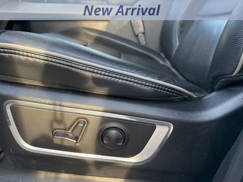 Used 2022 RAM 1500 Laramie image 12