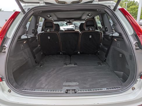 Used 2023 Volvo XC90 B6 Ultimate AWD/4WD image 29