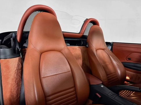Used 1998 Porsche Boxster RWD image 18