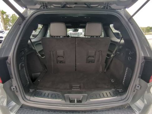 Used 2023 Dodge Durango R/T RWD image 14