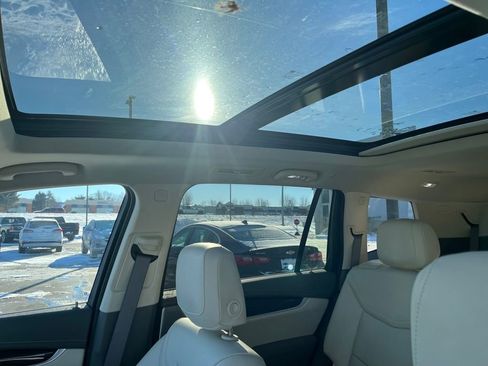 Used 2025 Cadillac XT6 Premium Luxury w/ LPO, Floor Liner Package image 24