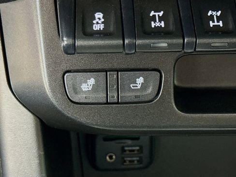 Used 2022 Chevrolet Colorado ZR2 image 20