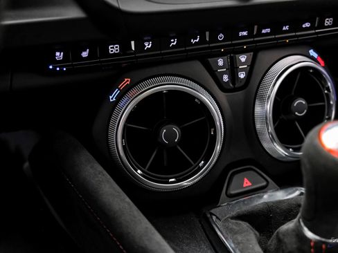 Used 2024 Chevrolet Camaro ZL1 RWD image 73