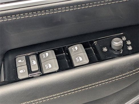 New 2026 Jeep Grand Wagoneer 4WD w/ Premium Group I image 21