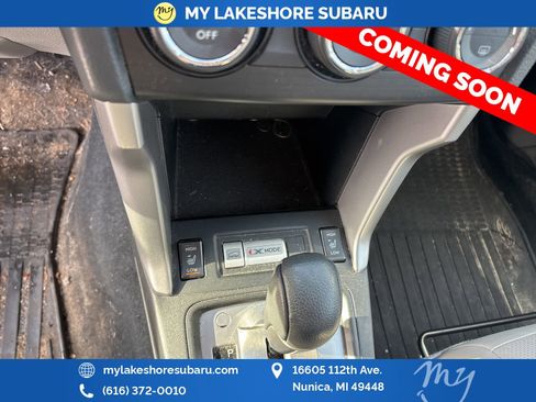 Used 2014 Subaru Forester 2.5i Limited w/ Protection Package #2 image 12
