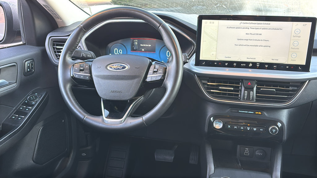 Used 2024 Ford Escape Platinum AWD/4WD image 8