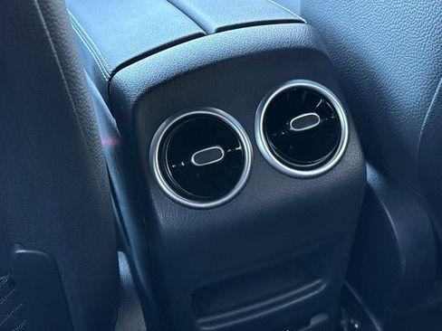 Certified 2025 Mercedes-Benz GLB 250 GLB 250 image 29