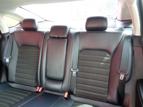 Used 2018 Ford Fusion SE w/ Equipment Group 201A image 8