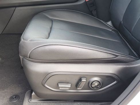 New 2026 Jeep Grand Cherokee Limited image 18