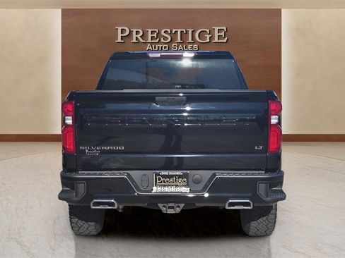 Used 2021 Chevrolet Silverado 1500 LT Trail Boss image 52