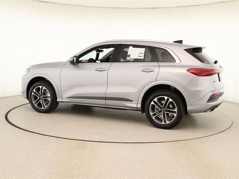 New 2025 Audi Q5 Premium Plus image 3