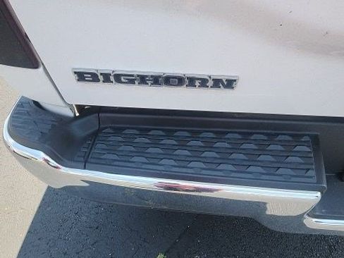 Used 2021 RAM 2500 Big Horn w/ Level 1 Equipment Group AWD/4WD image 11