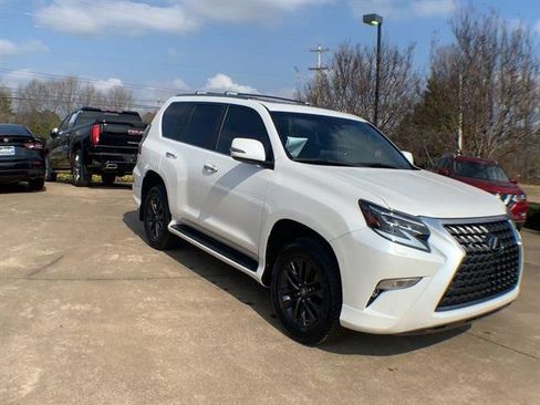 Used 2023 Lexus GX 460 Premium image 2