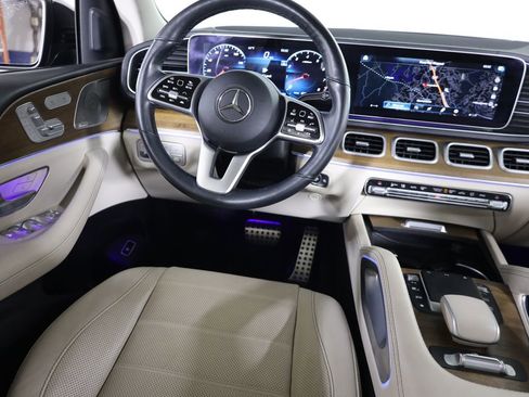 Certified 2022 Mercedes-Benz GLS 450 4MATIC image 41