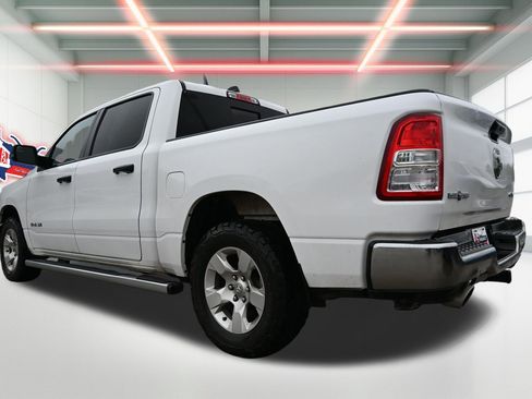 Used 2023 RAM 1500 Lone Star AWD/4WD image 2