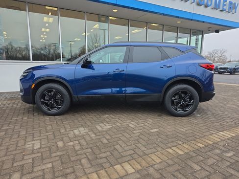 Used 2023 Chevrolet Blazer LT w/ Midnight/Sport Edition image 2