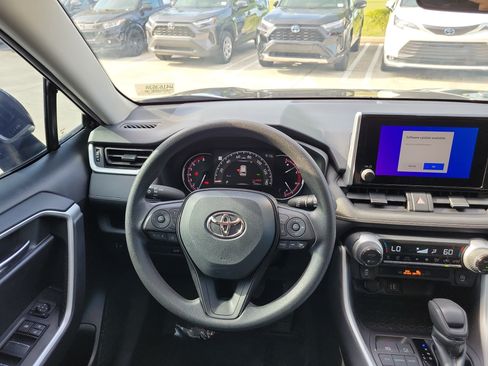Used 2023 Toyota RAV4 XLE w/ Convenience Package FWD image 18