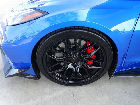 Certified 2024 Chevrolet Corvette Z06 RWD image 9
