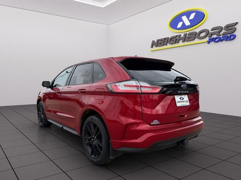 Used 2022 Ford Edge ST-Line w/ Class II Trailer Tow Package AWD/4WD image 4