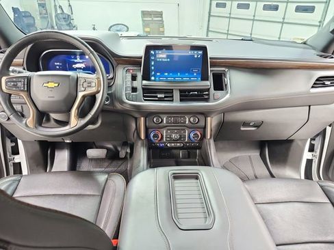 Used 2023 Chevrolet Tahoe High Country w/ Premium Package 2 RWD image 28