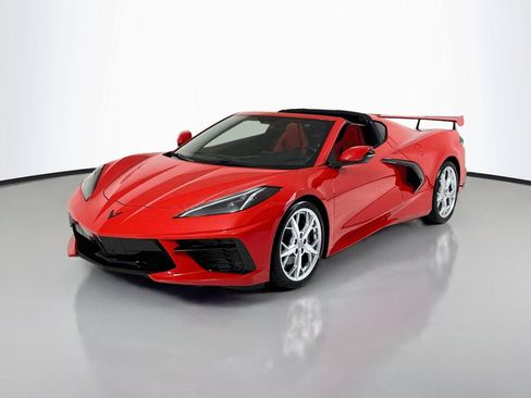 Used 2020 Chevrolet Corvette Stingray Coupe w/ 1LT RWD image 10
