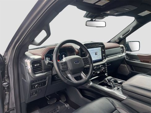 Used 2023 Ford F150 Lariat image 9