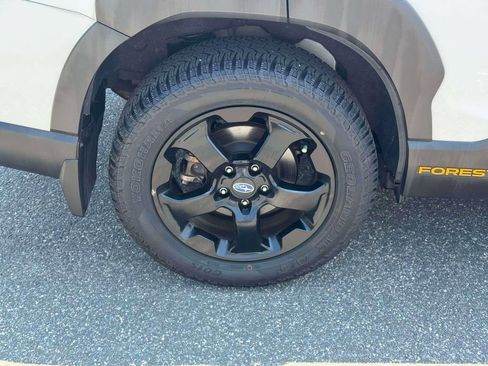 Used 2023 Subaru Forester Wilderness AWD/4WD image 11