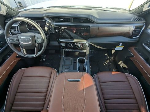 New 2026 GMC Sierra 2500 Denali Ultimate image 18