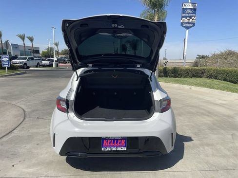 Used 2021 Toyota Corolla SE FWD image 24